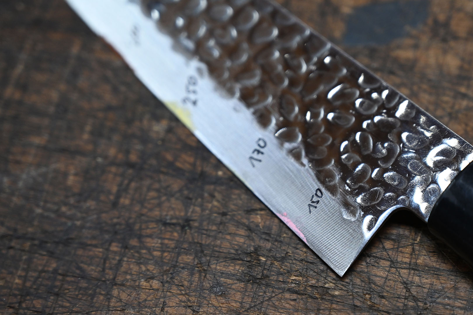 Temperature crayon directly on the edge